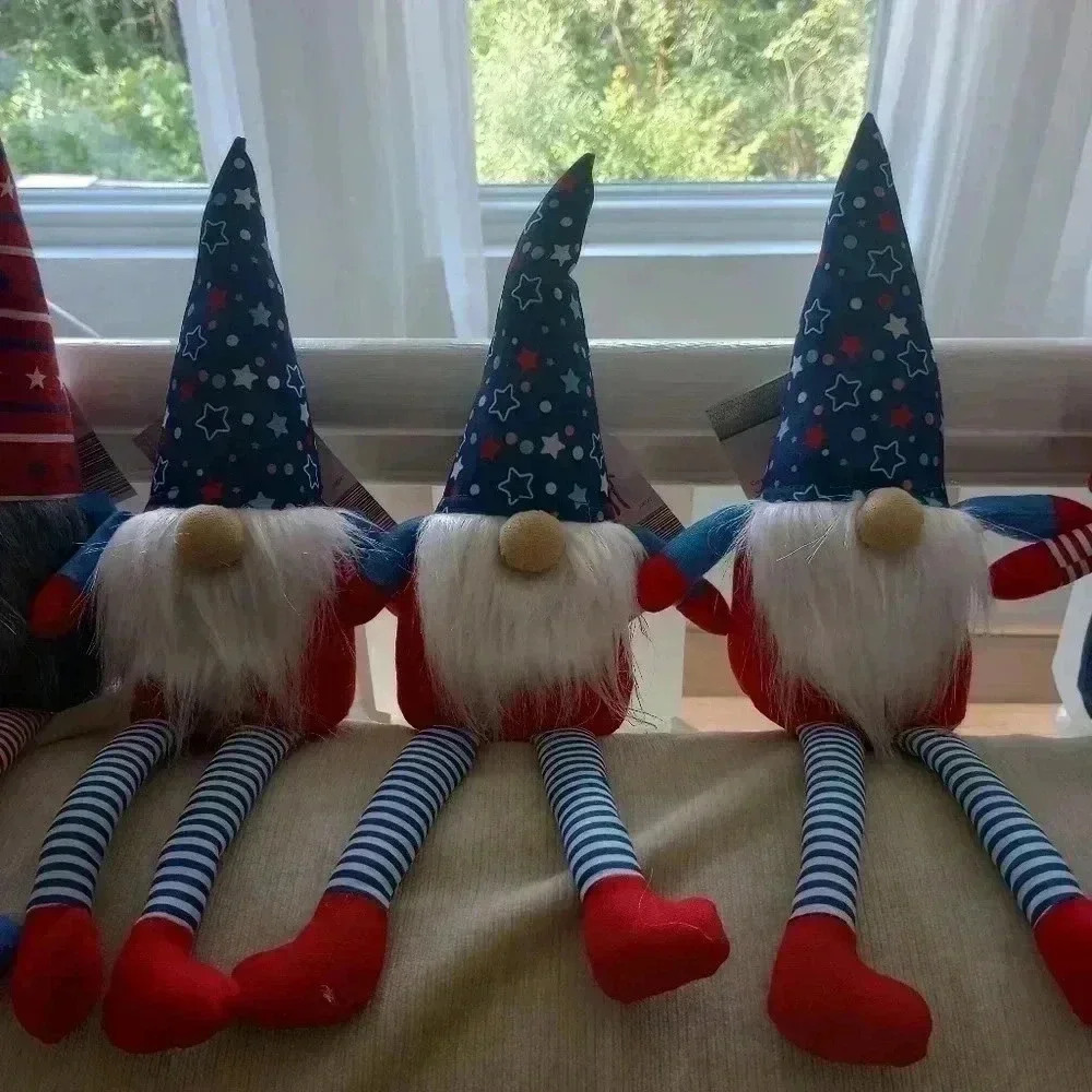 ONE weighted 4th of July decor home gnome Huntington House cottage star red